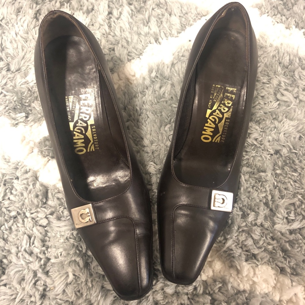 Vintage Salvatore Ferragamo Heels/pumps